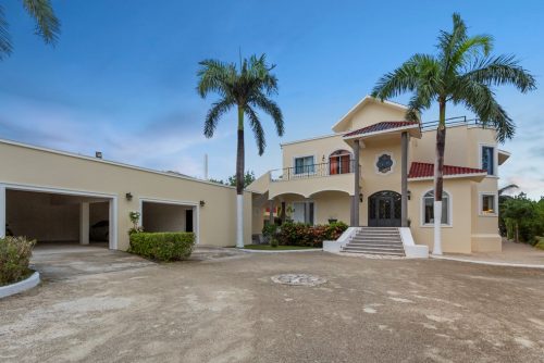 Villa Yak Alil CZM 102