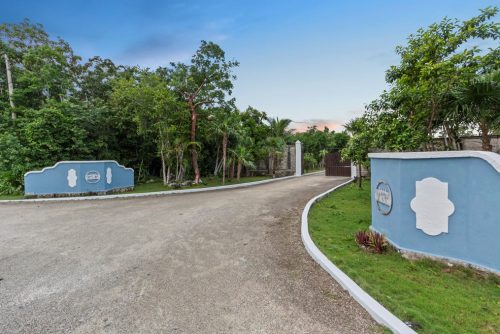 Villa Yak Alil CZM 103