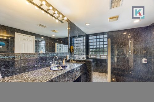 Villa-yak-alil CZM 38